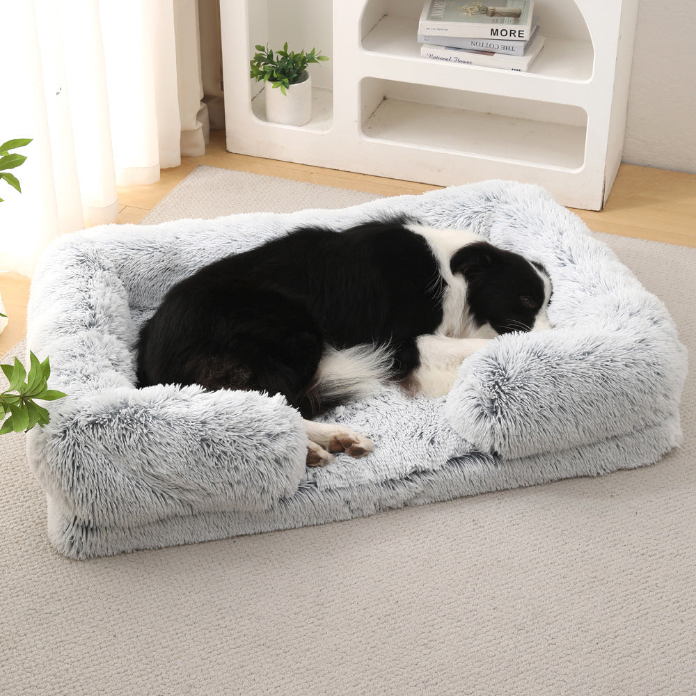 Transform Your Pet's Comfort with Our Plush Round Pet Bed