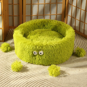 Winter Warm Cute Eye Small Monster Cat Bed: The Ultimate Cozy Retreat for Your Feline Friend