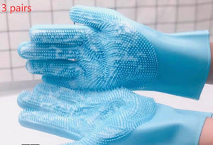 Why Silicone Dog Grooming Gloves Are a Must-Have for Every Pet Owner