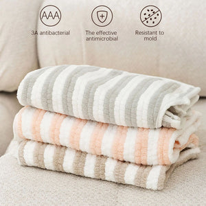 Ultra-Absorbent Pet Dog Bath Towel: The Essential Bathing Companion
